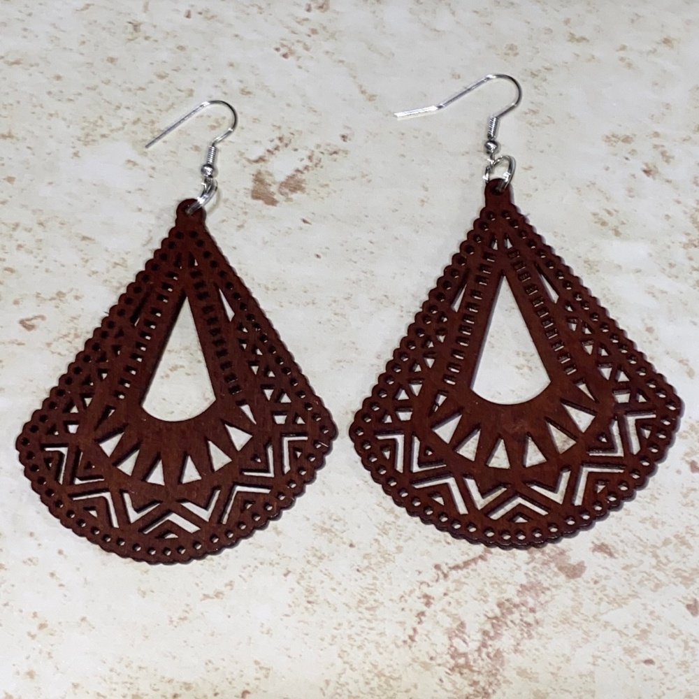 *NEW* WOODEN AFRICAN BOHEMIAN FISH HOOK EARRINGS